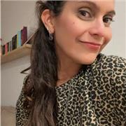 Profesora de psicología apta para nivel secundario y universidad